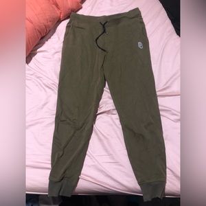 Born primitive joggers